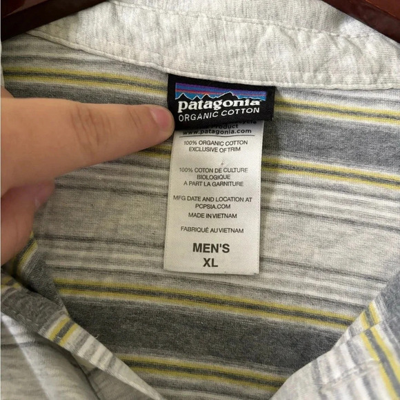 Patagonia Men’s Yellow/Gray Stripped Organic Cotton Polo- Size XL - Picture 4 of 7